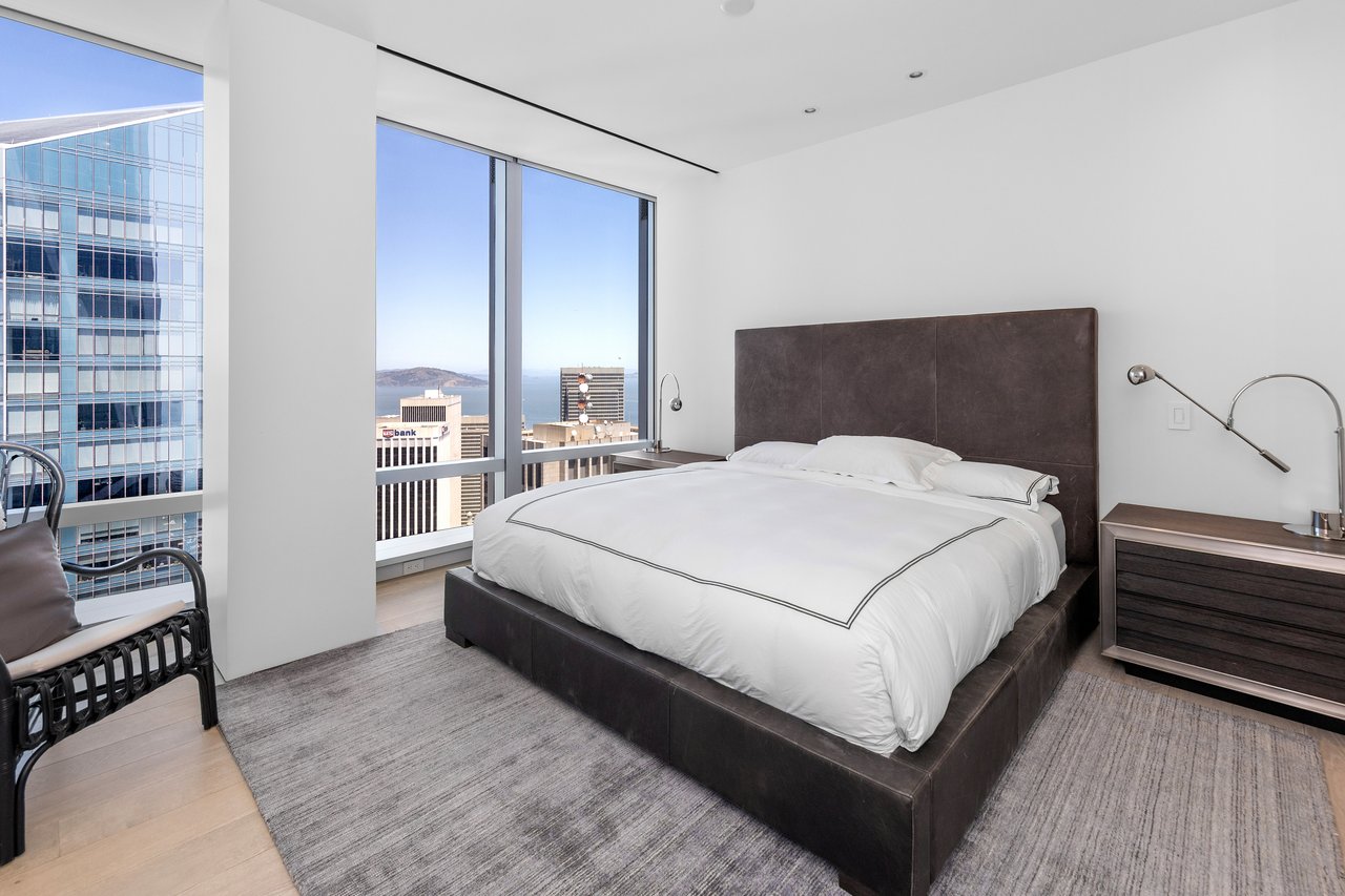 Panoramic Views at 181 Fremont
