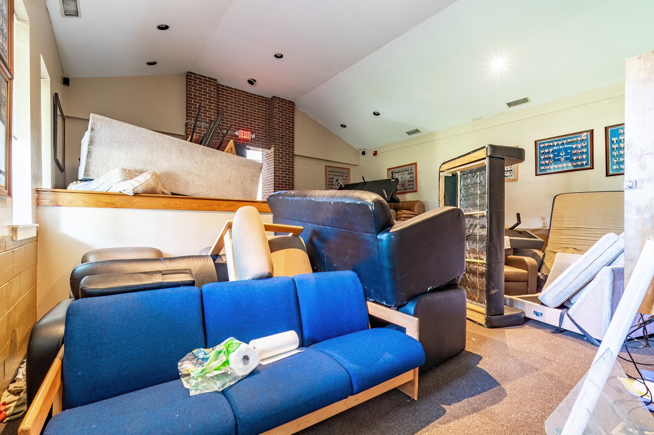 Ball State Greek House Goes to Public Auction