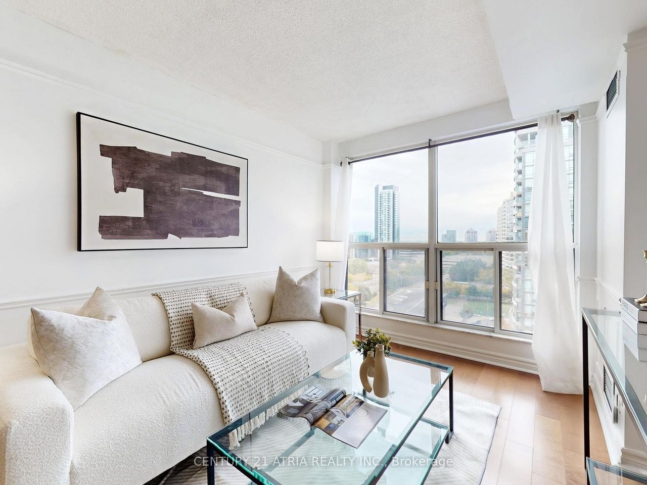 WILLOWDALE PENTHOUSE 