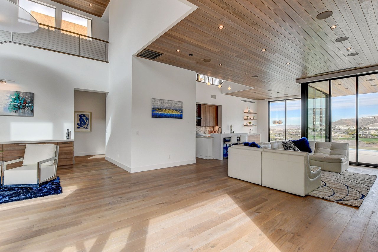 Modern Model Home for Sale in MacDonald Highlands