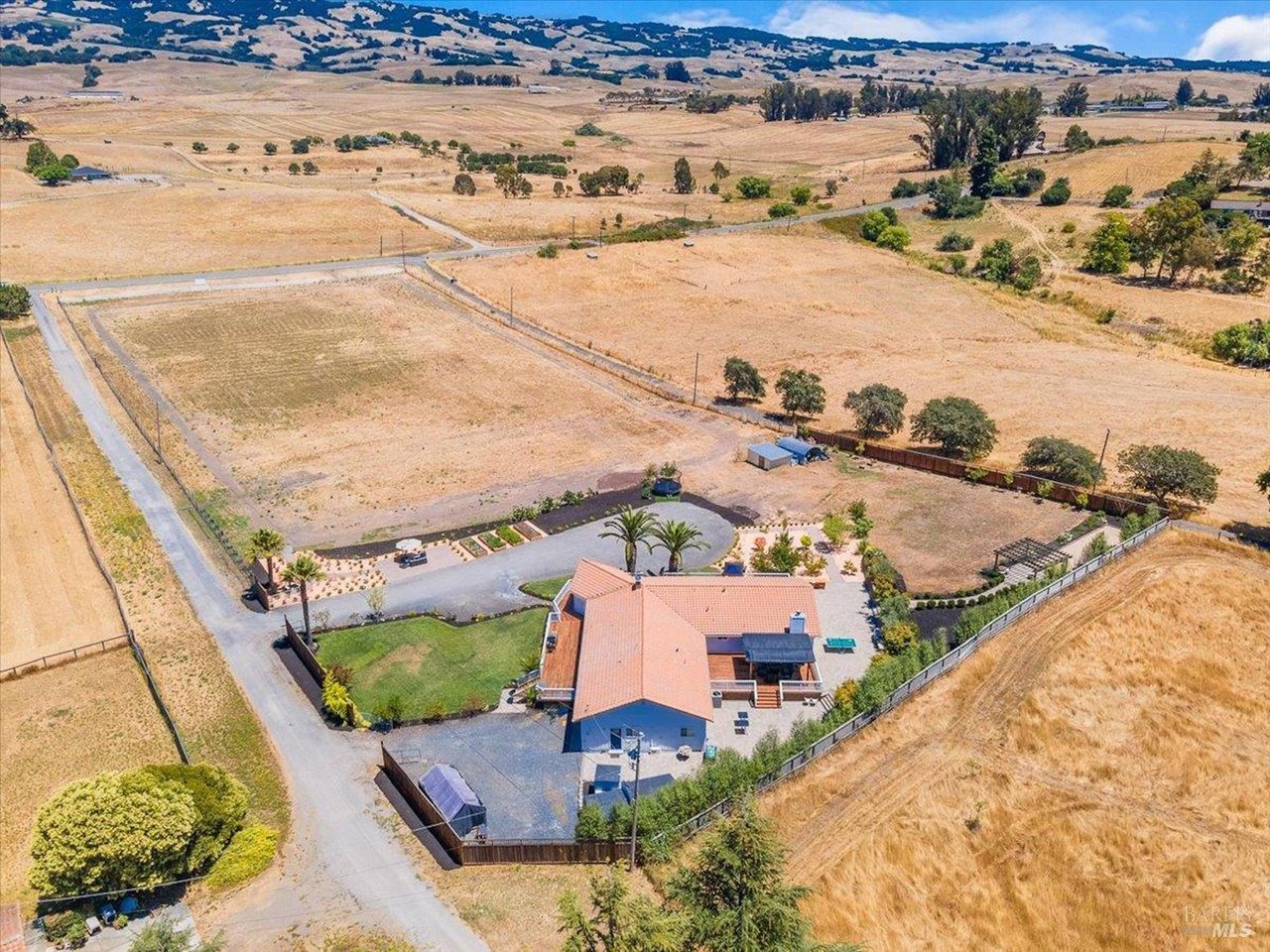 1660 Old Adobe Road