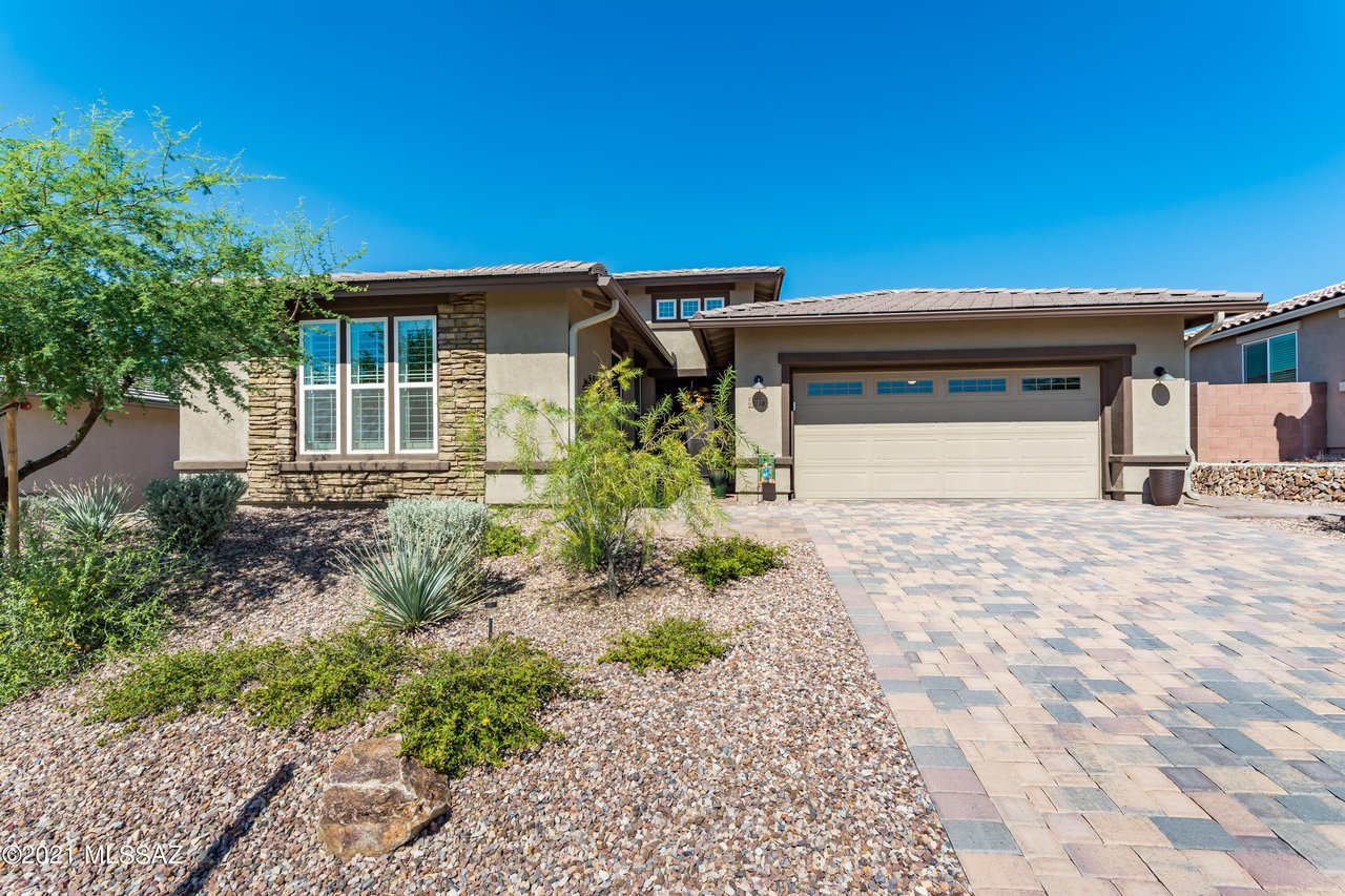 7210 W Secret Bluff Pass