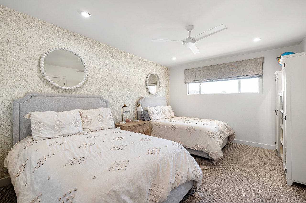 4545 N ROYAL VIEW Drive E