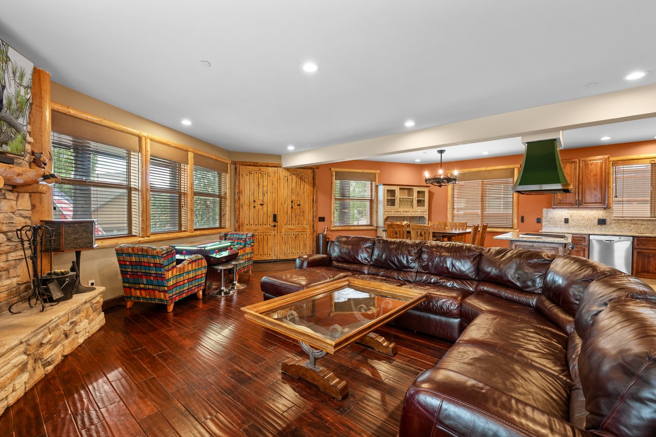42539 Bear Loop N