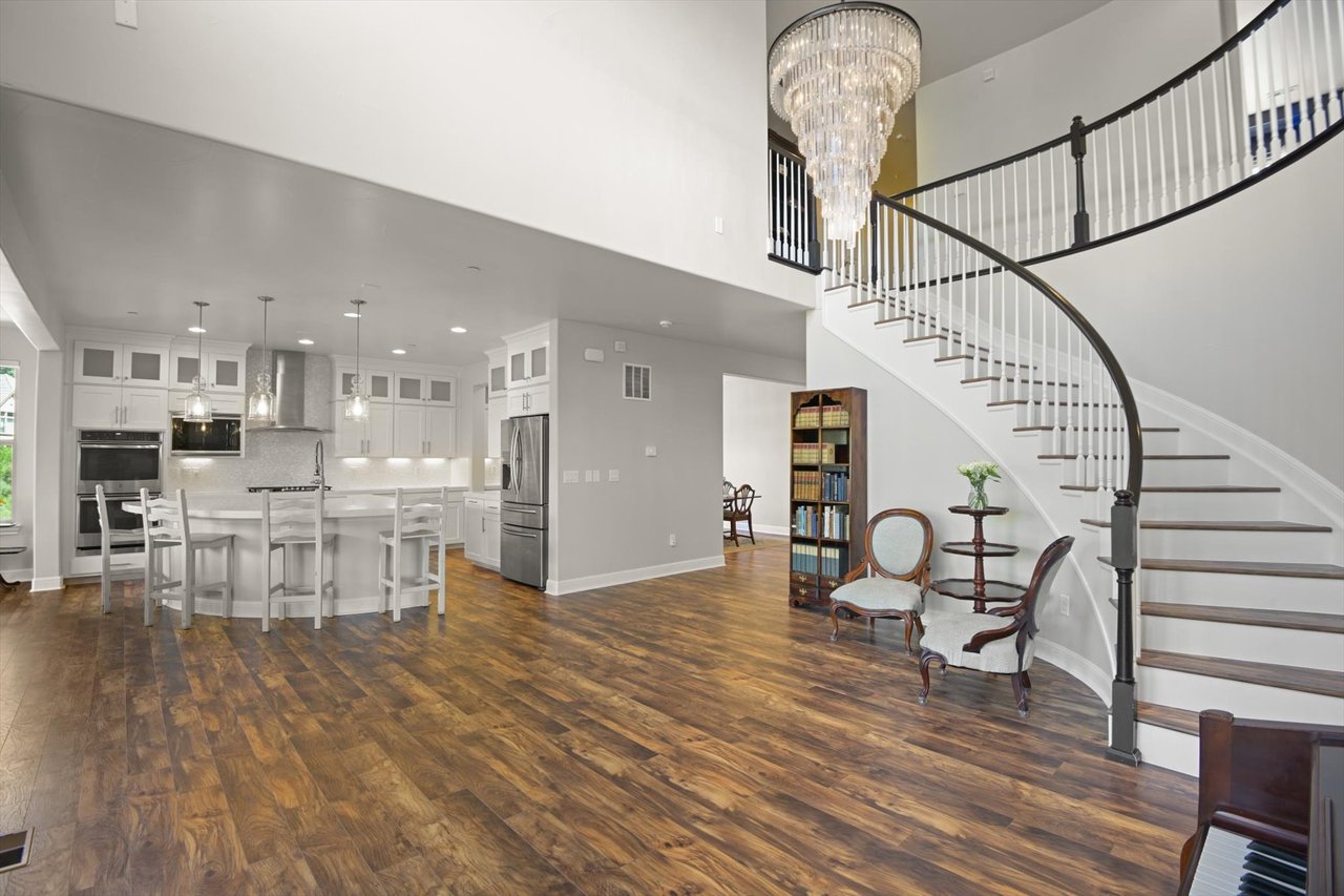 6881 Northstar Court