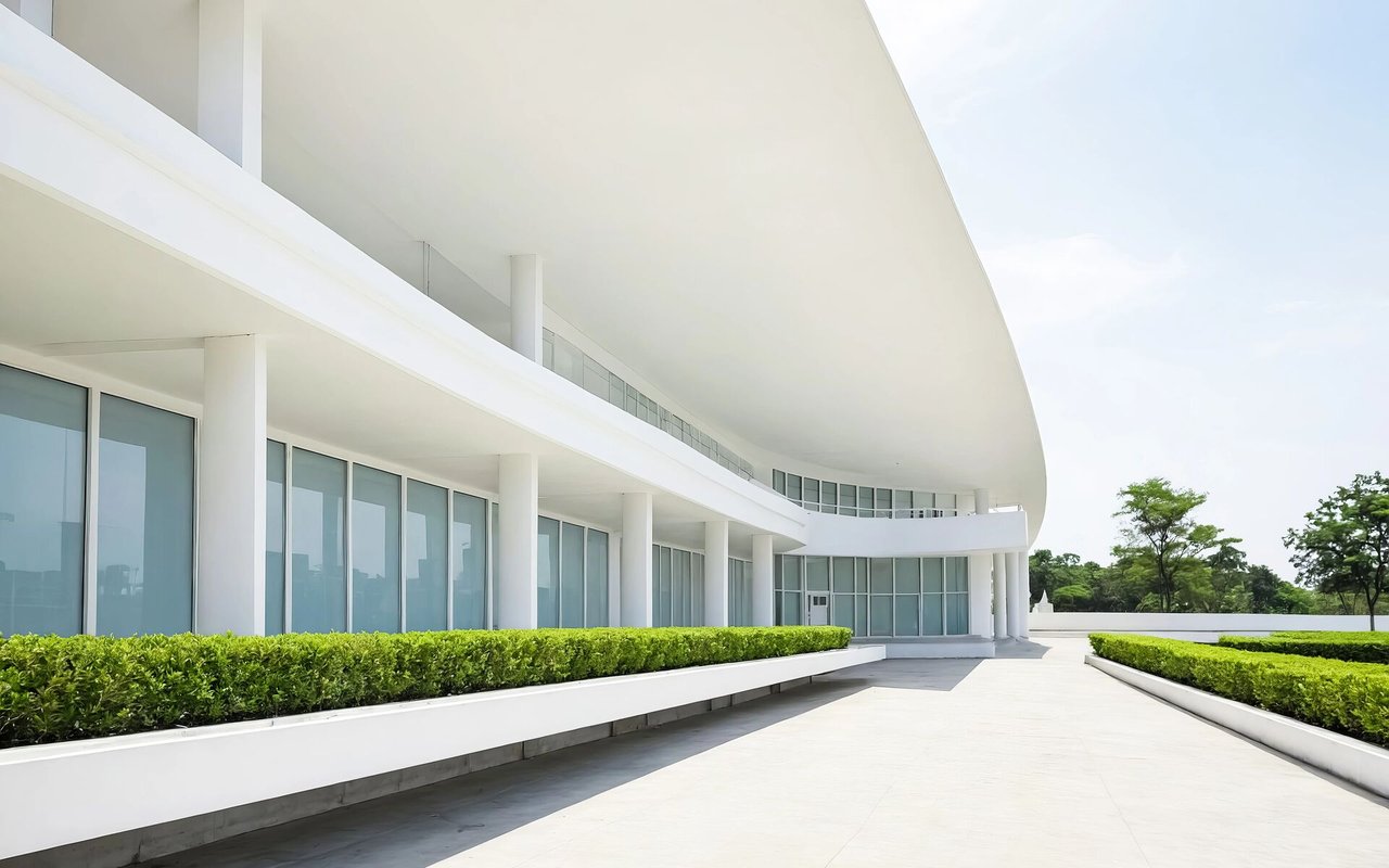 Commercial Real Estate Listings