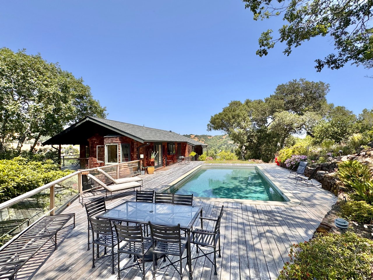 San Anselmo Private Sanctuary
