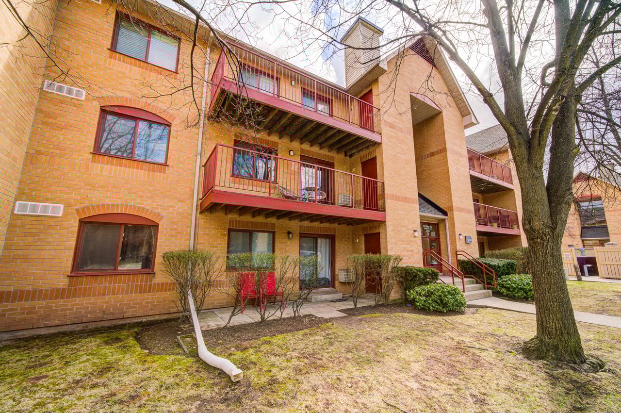 #521 - 1514 Pilgrims Way Unit: 521