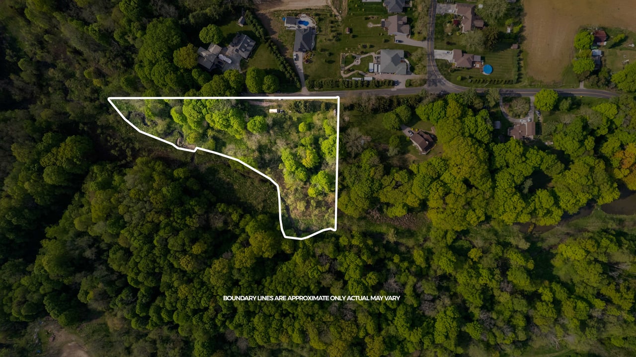 Amazing opportunity to build your dream home just outside Port Stanley 