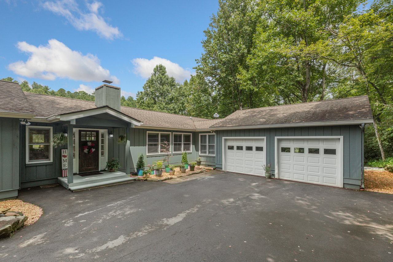 3175 Clear Creek Road