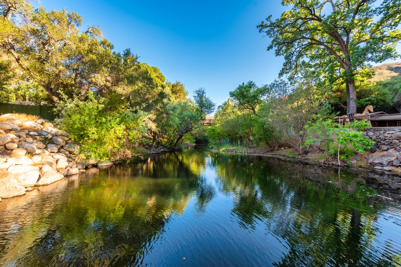 3272 Triunfo Canyon