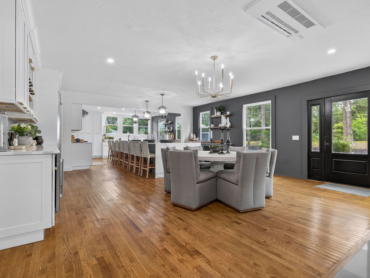 Waterfront Off Market Private Exclusive 