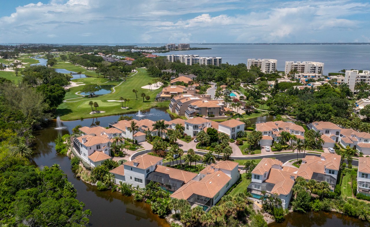 Emerald Pointe South