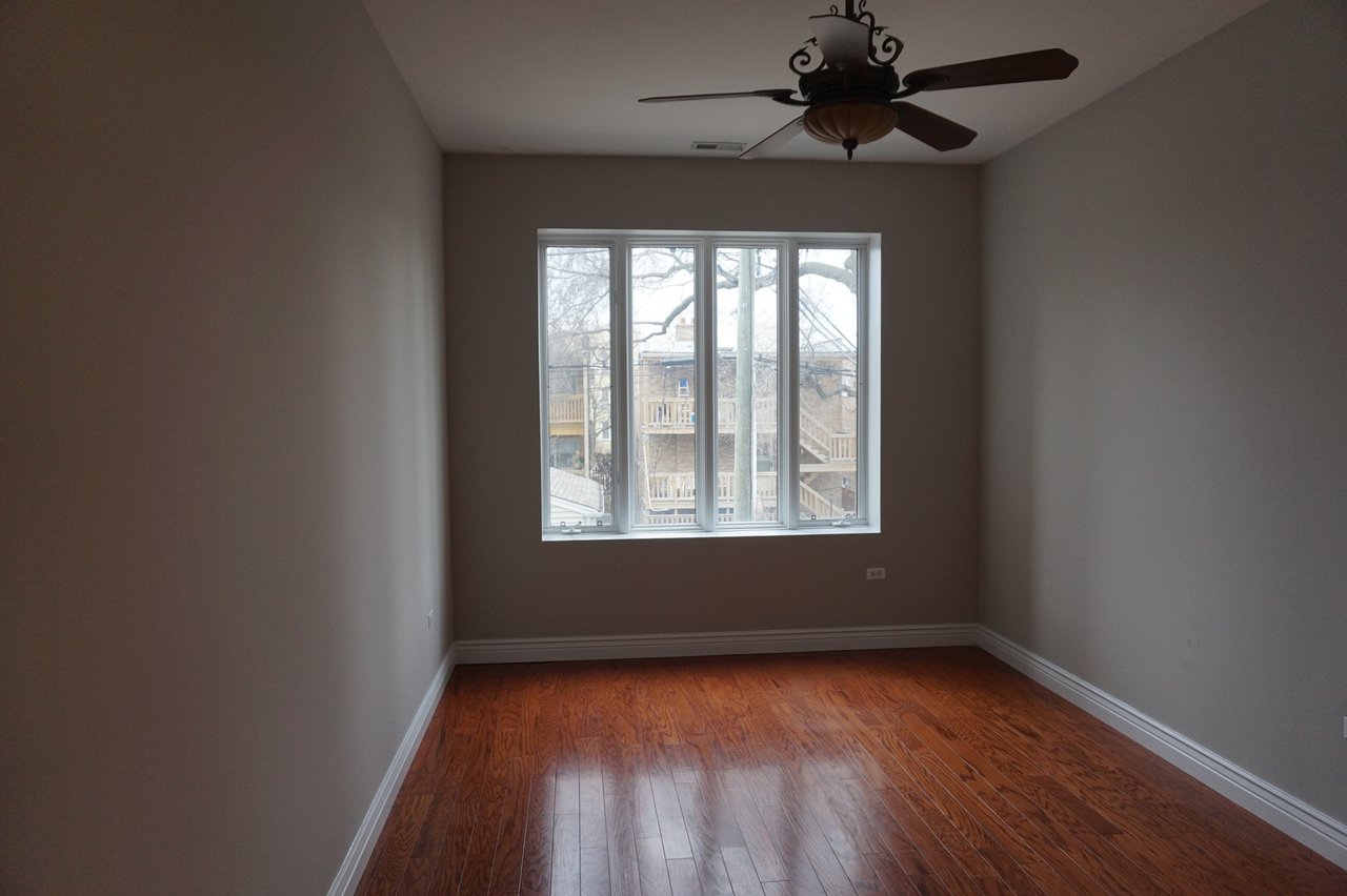 2409 W Catalpa Ave Unit 205