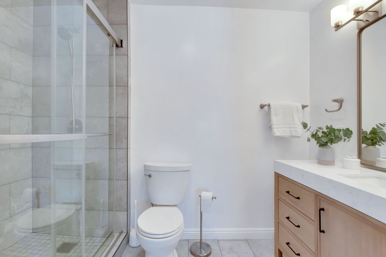 316 W 5th Street