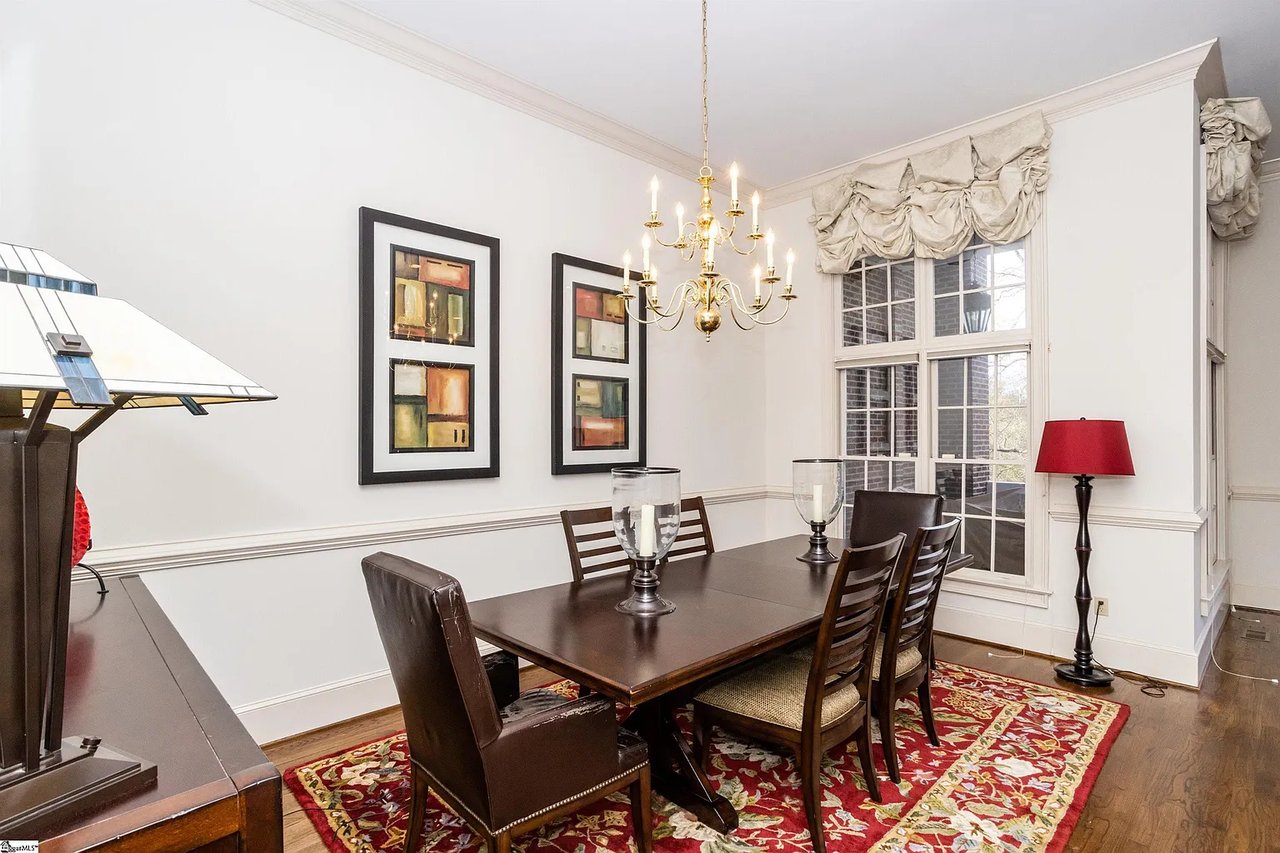 1400 Thornblade Blvd #8