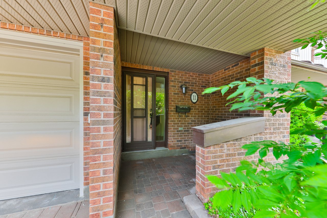 1160 Walden Circle #11
