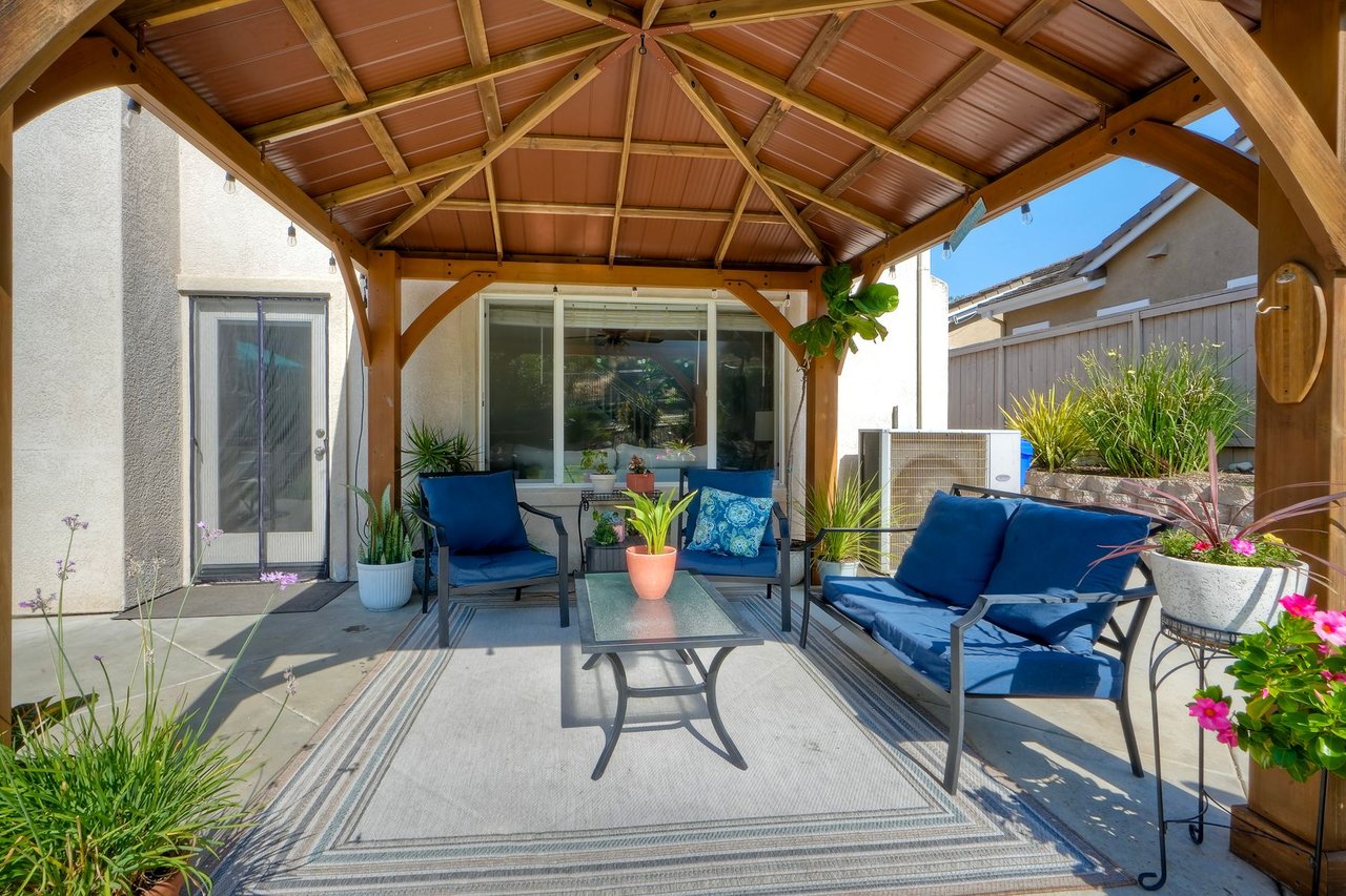 121 Canyon Creek Way