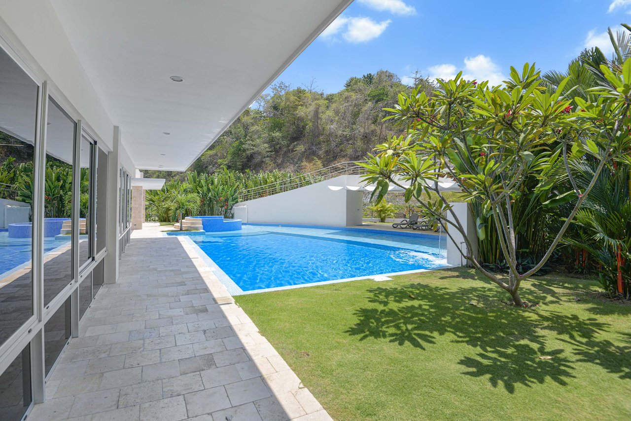 Ocean View Condos for Sale in Faro Escondido 2, Central Pacific 