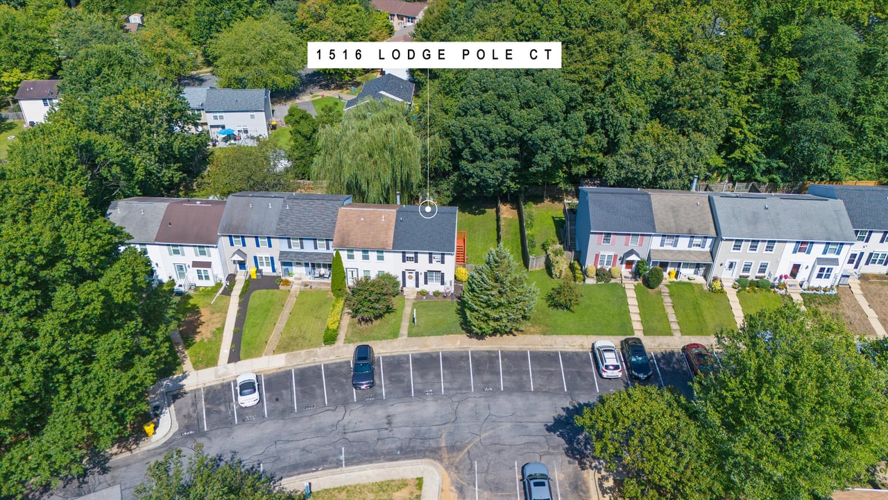 1516 Lodge Pole Court