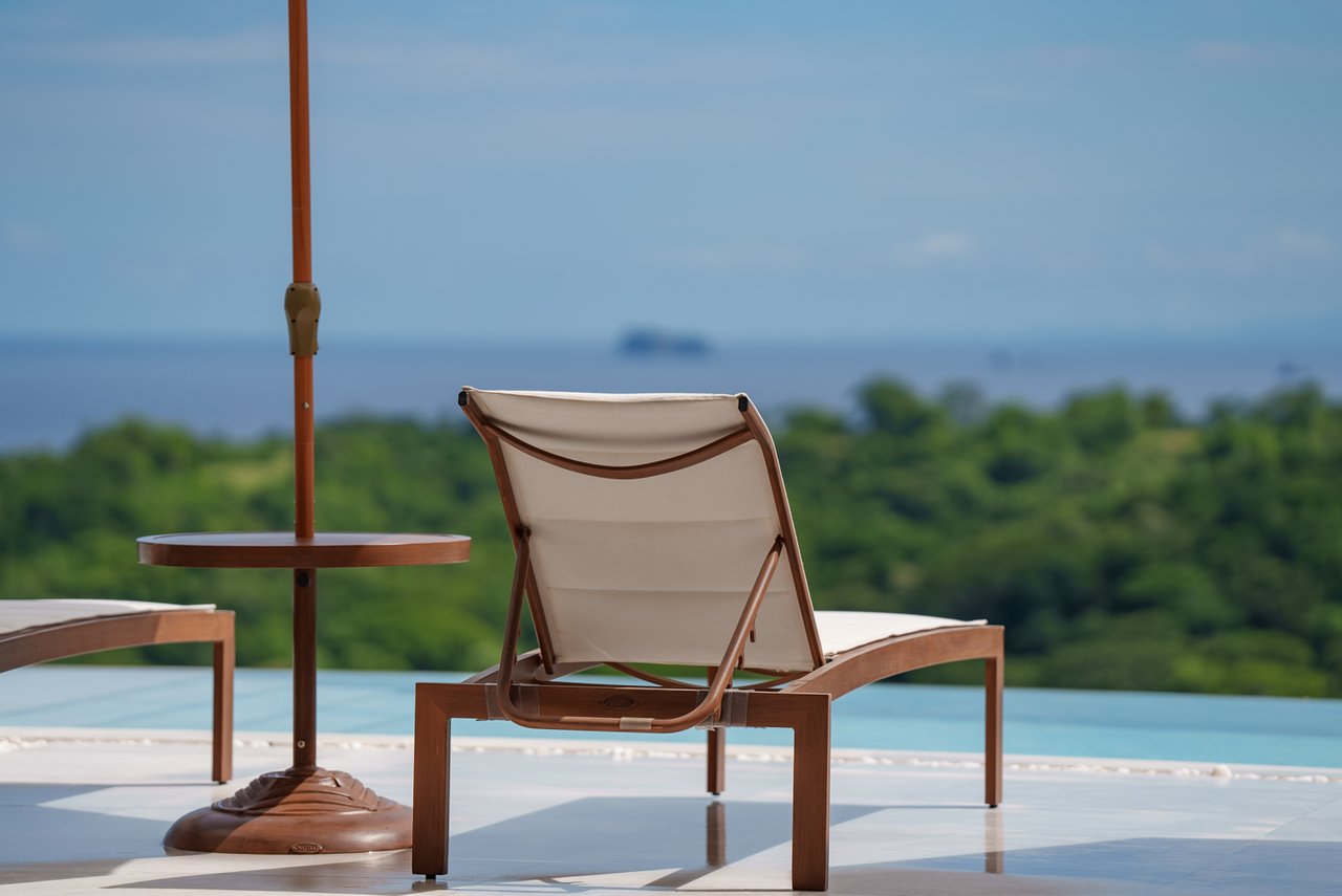 Casa Camino 93 | Luxury Ocean View Estate with Infinity Saltwater Pool in Las Ventanas de Playa Grande