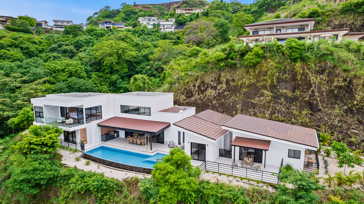 Villa Cielo | Luxury Ocean-View Estate with Smart Tech & Guest Casita in Mar Vista, Flamingo