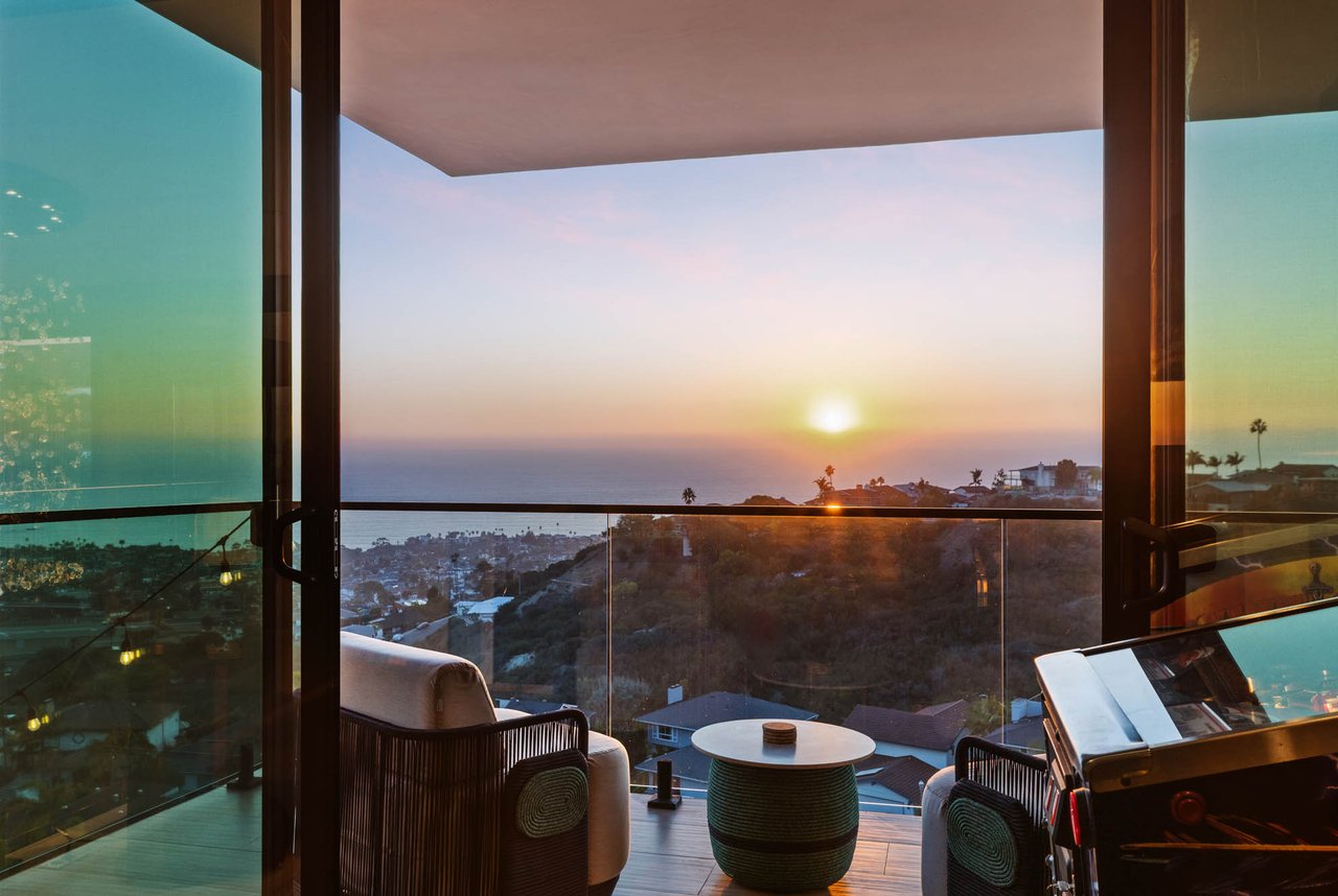 606 E Avenida San Juan