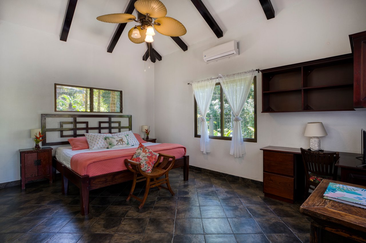 3 Bedroom Bali Style Home in Uvita