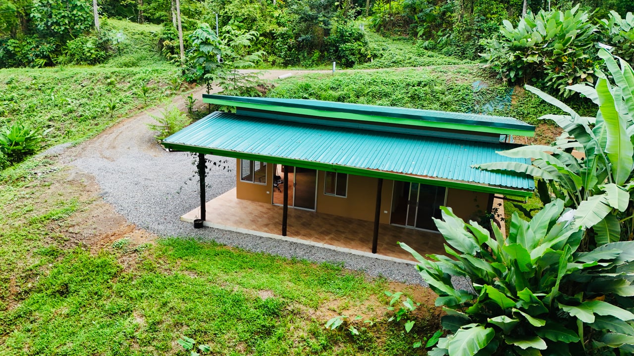 Fire Sale Investment Opportunity in Jardines del Morete | 2 Bed | 2 Bath Home with River Access