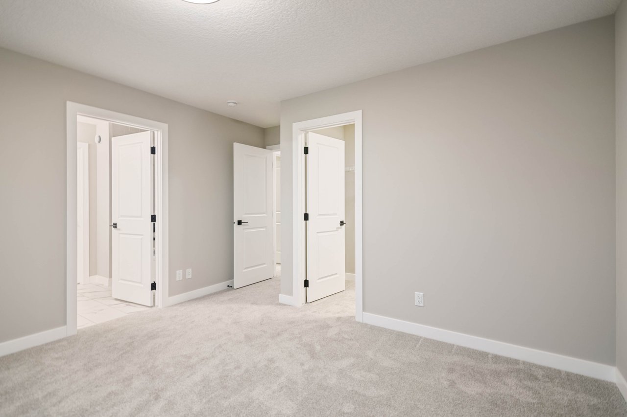 143 Belvedere Crescent SE