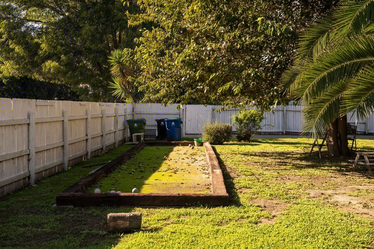 The Perry Farmhouse in Van Nuys, A Rare Rustic Compound