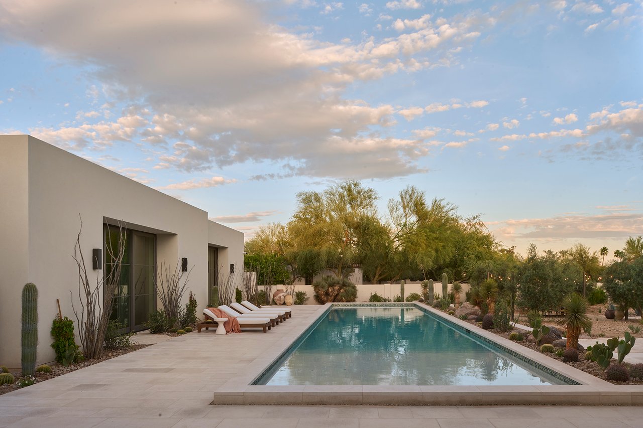 8717 N AVENIDA DEL SOL