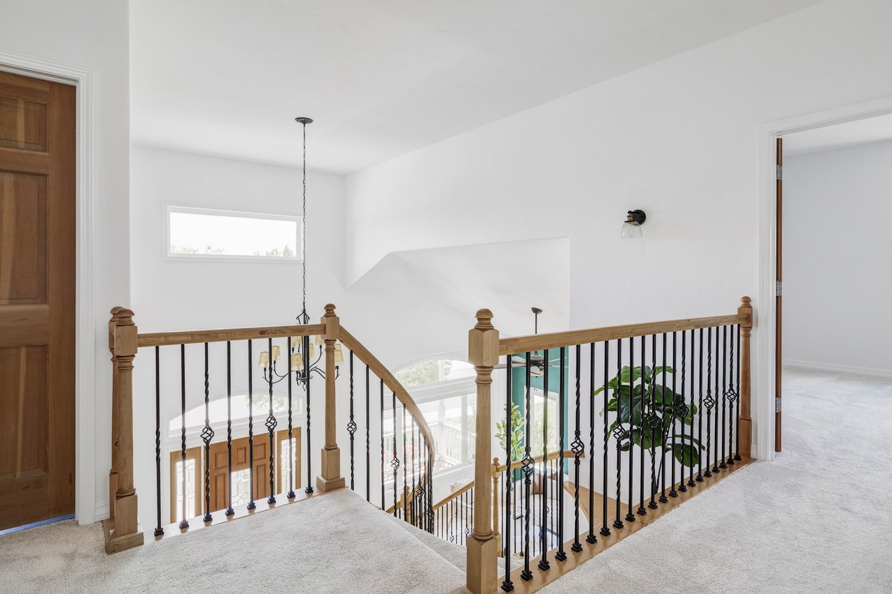 2073 Eisenhower Drive