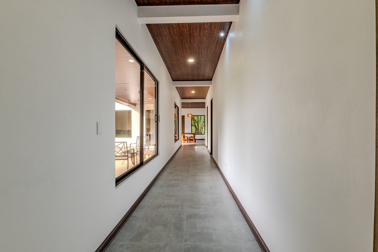 Brand New 3 Br, 2.5 Ba | Swimming Pool, High Ceilings 