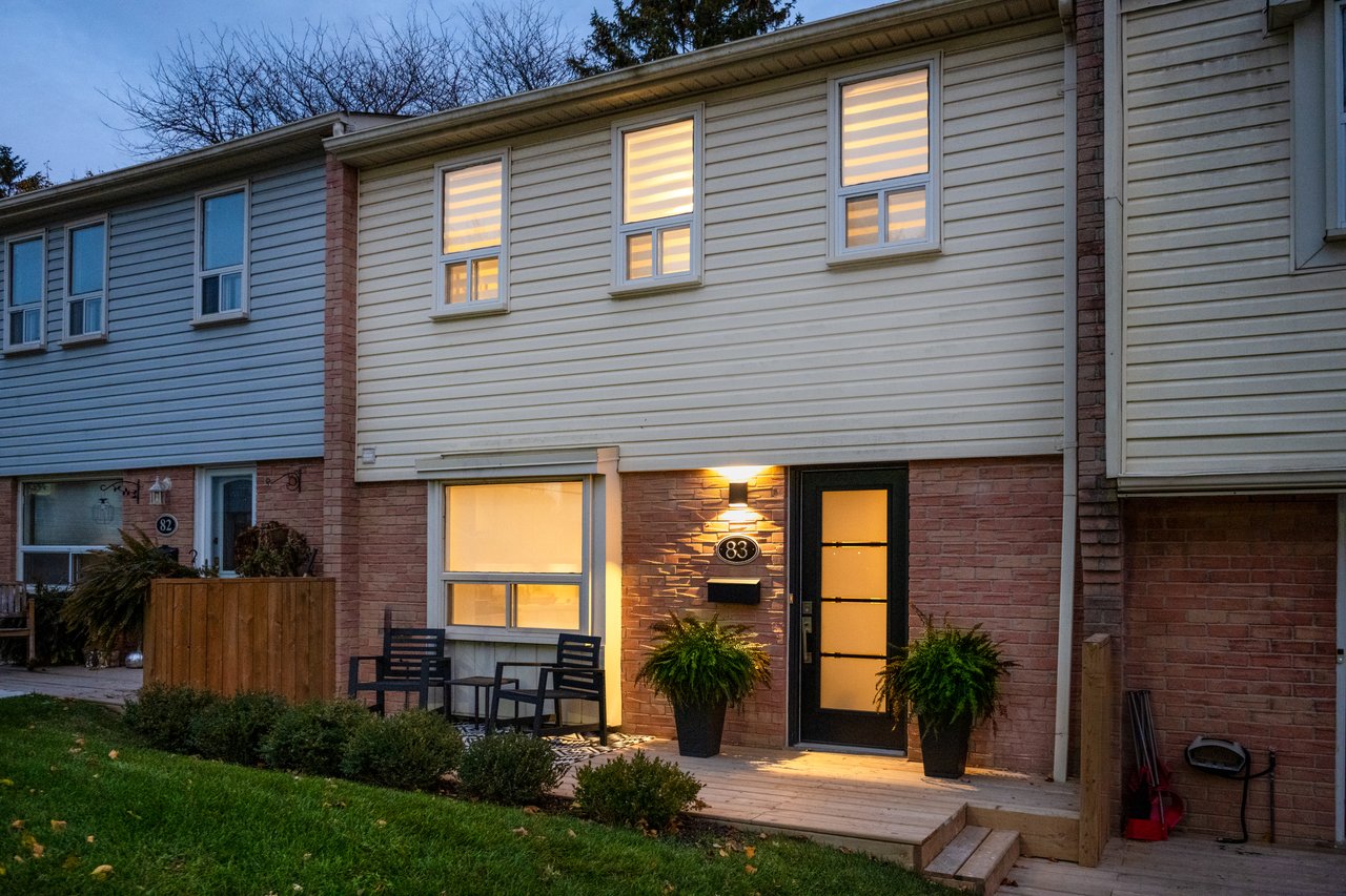 83-1055 Shawnmarr Road, Mississauga