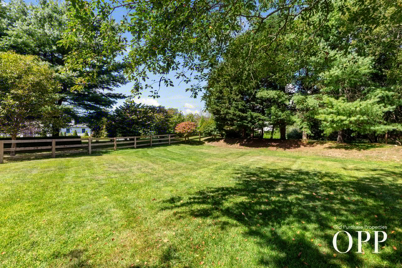 1.28 Acres of Updated Living in Brookhaven Hamlet