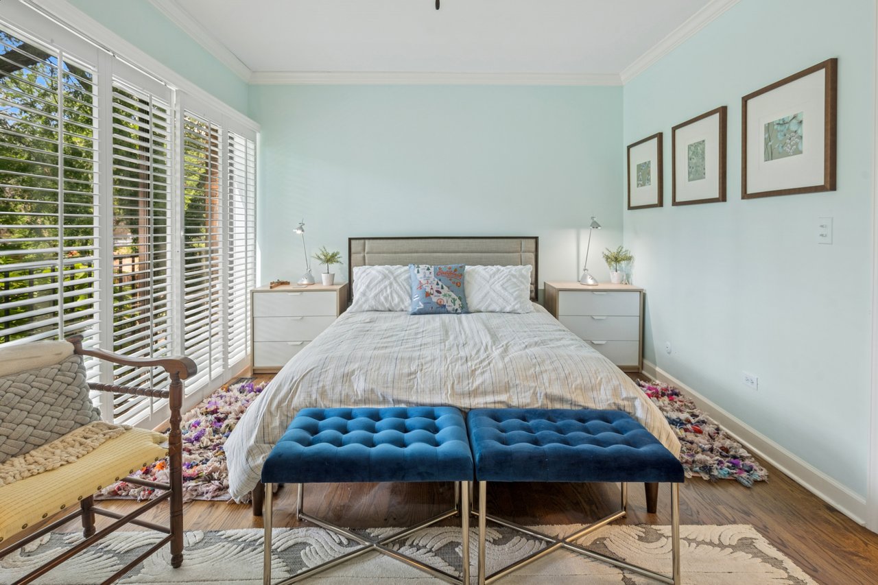 Chicago's Best Opportunity in  OLD TOWN