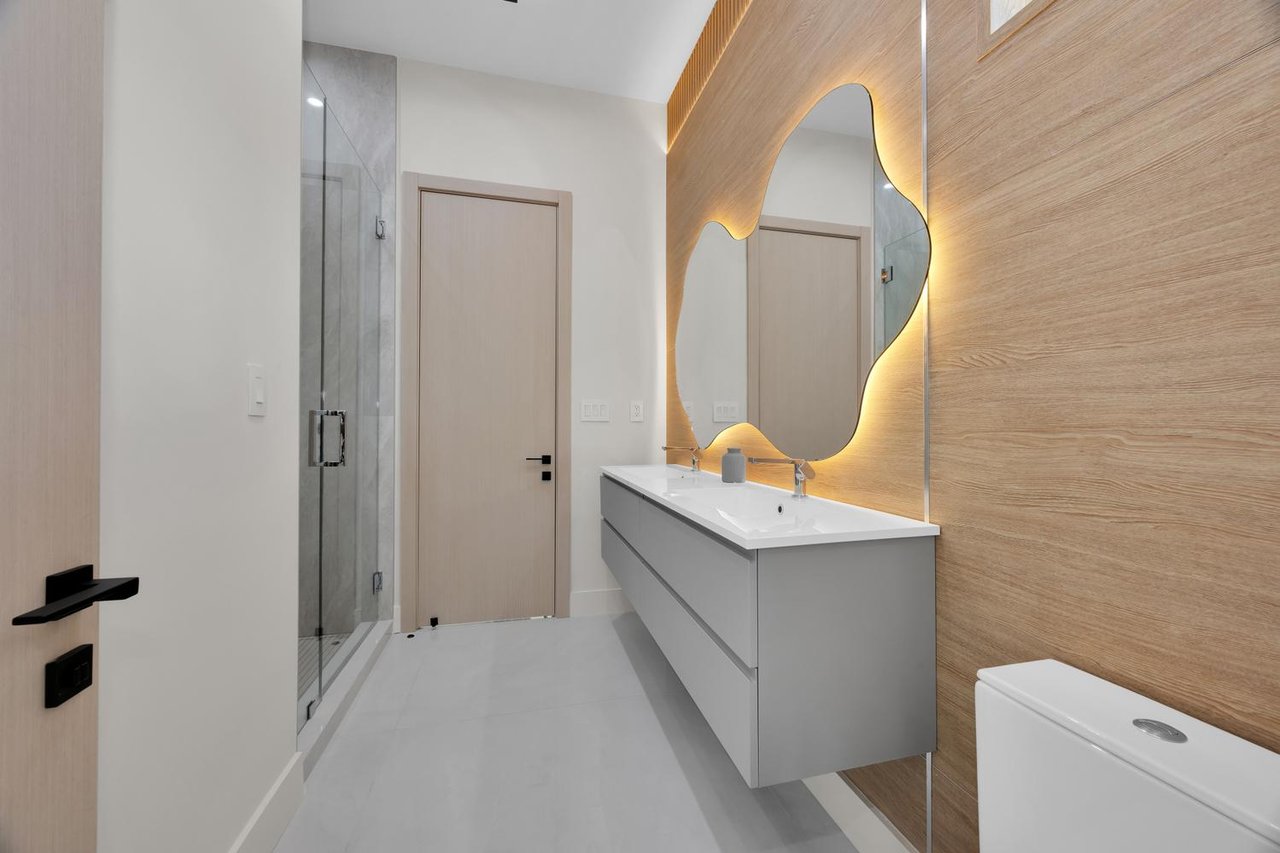 JUST LISTED: Modern Luxury Estate at 11240 SW 95th Street