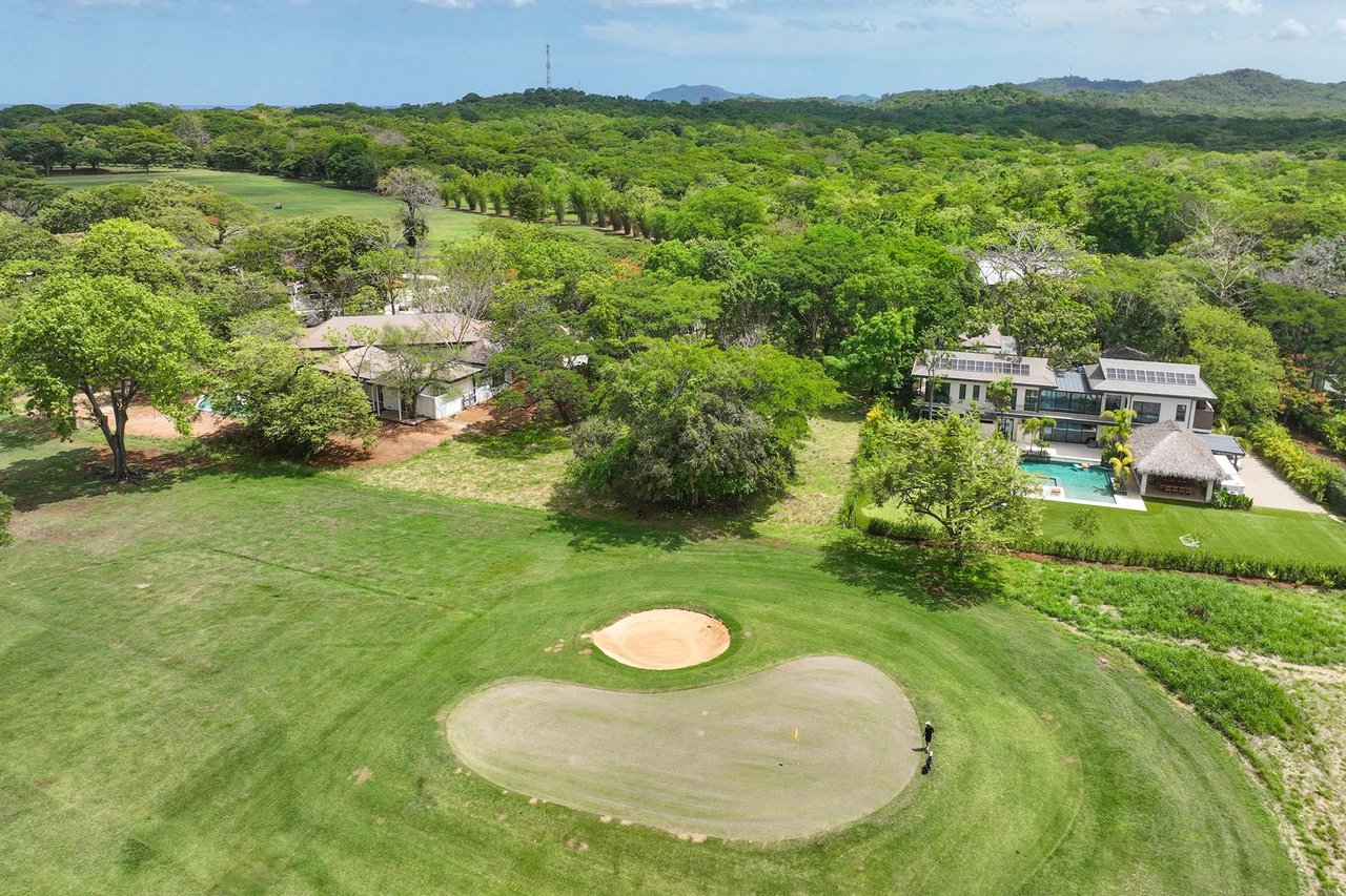 Rare Golf Front Estate Parcel | No HOA | 5,000m² in Hacienda Pinilla