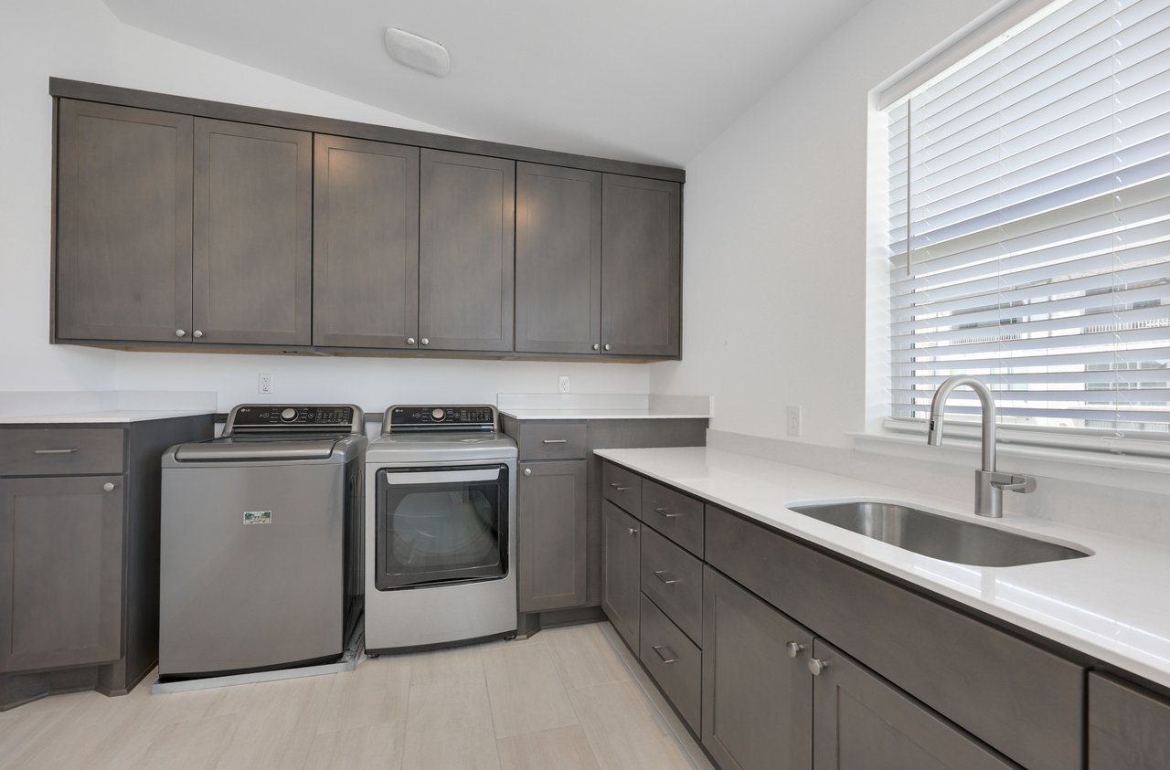 4011 Independent WAY