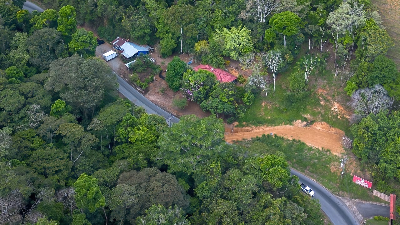 Lote con Potencial Comercial – La Palma, Pérez Zeledón