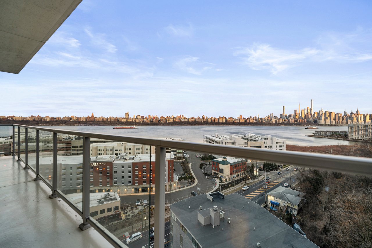 8701 Churchill Rd Unit 1401