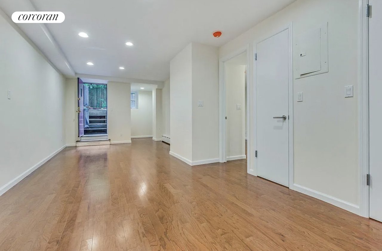331 E 89TH St GARDEN