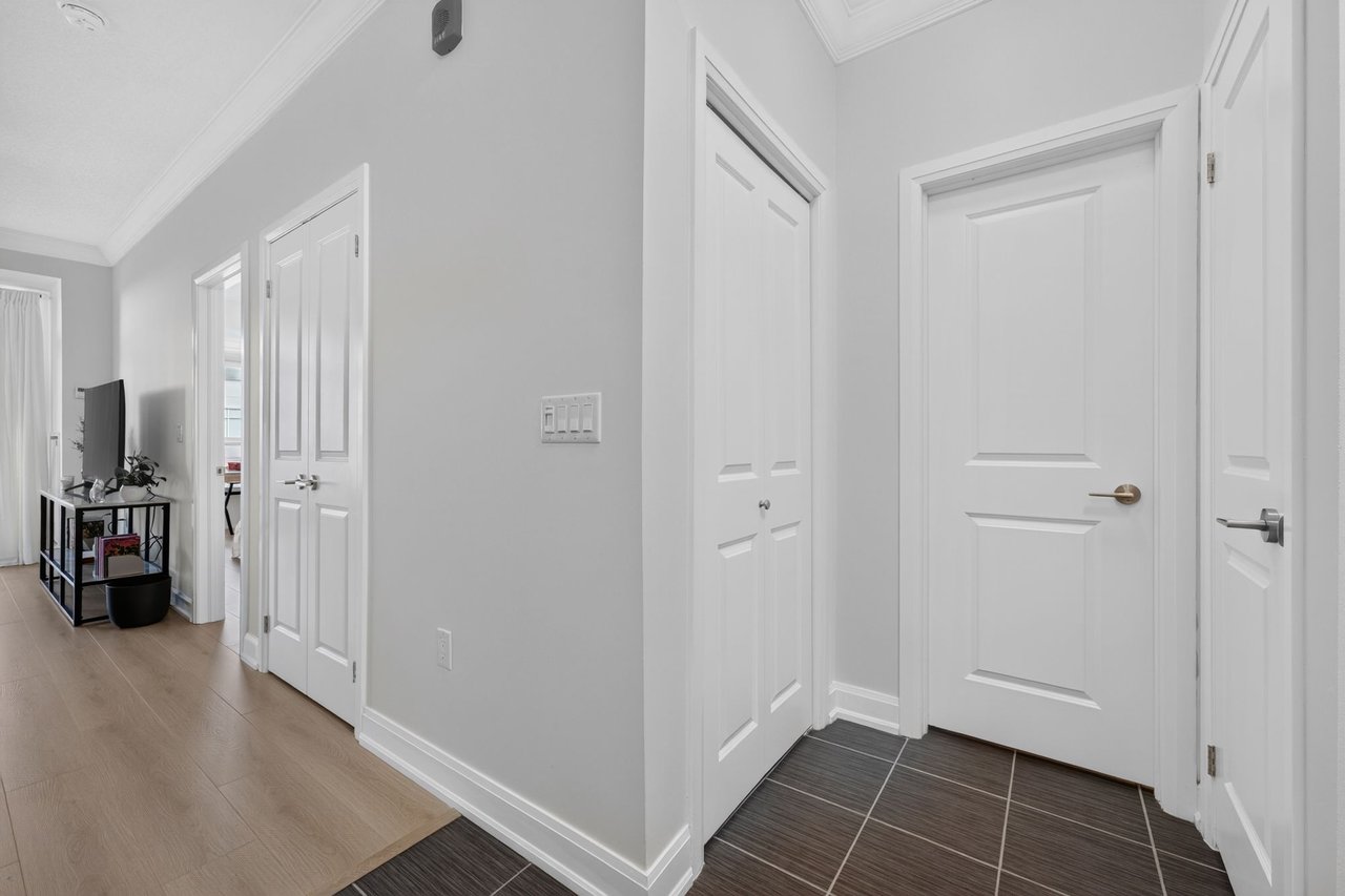 214 - 216 Oak Park Blvd