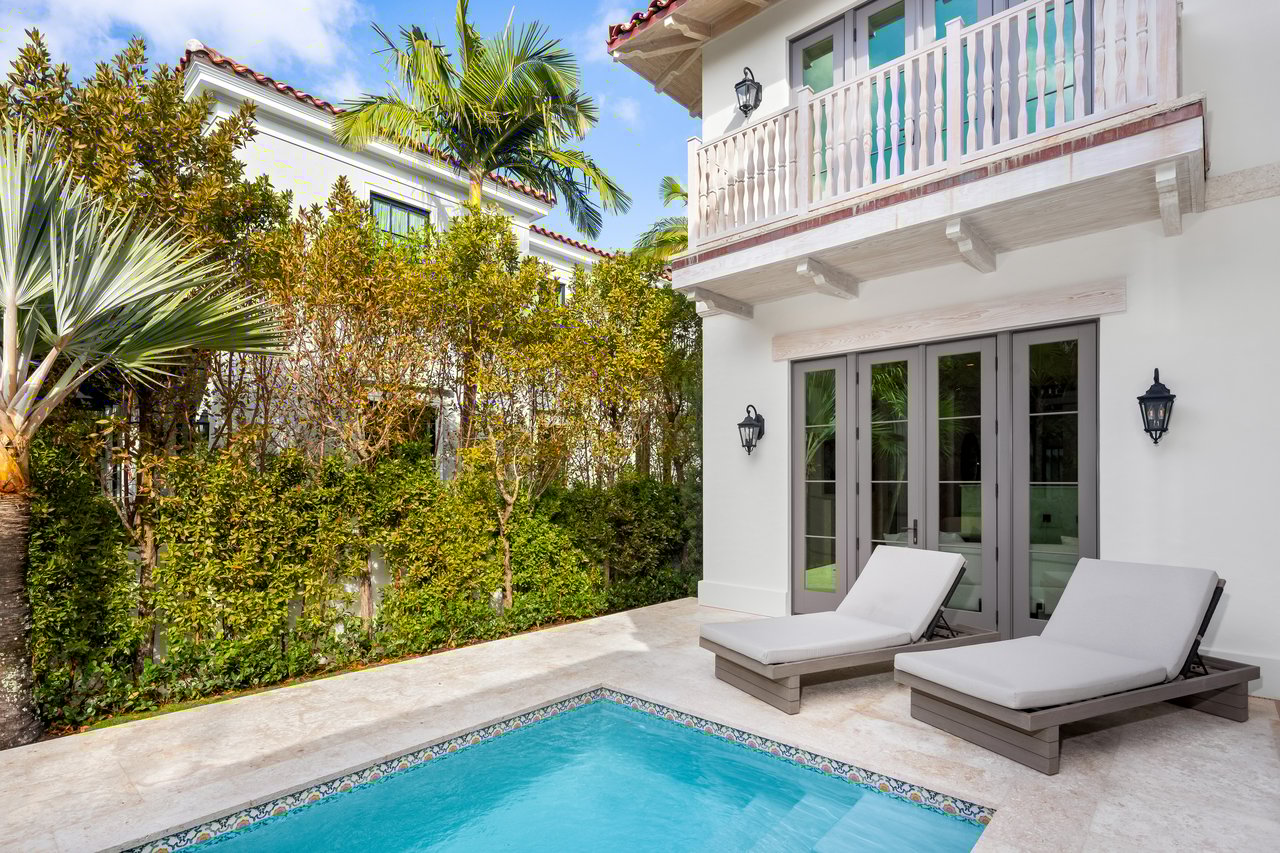 New Construction in Coveted Midtown