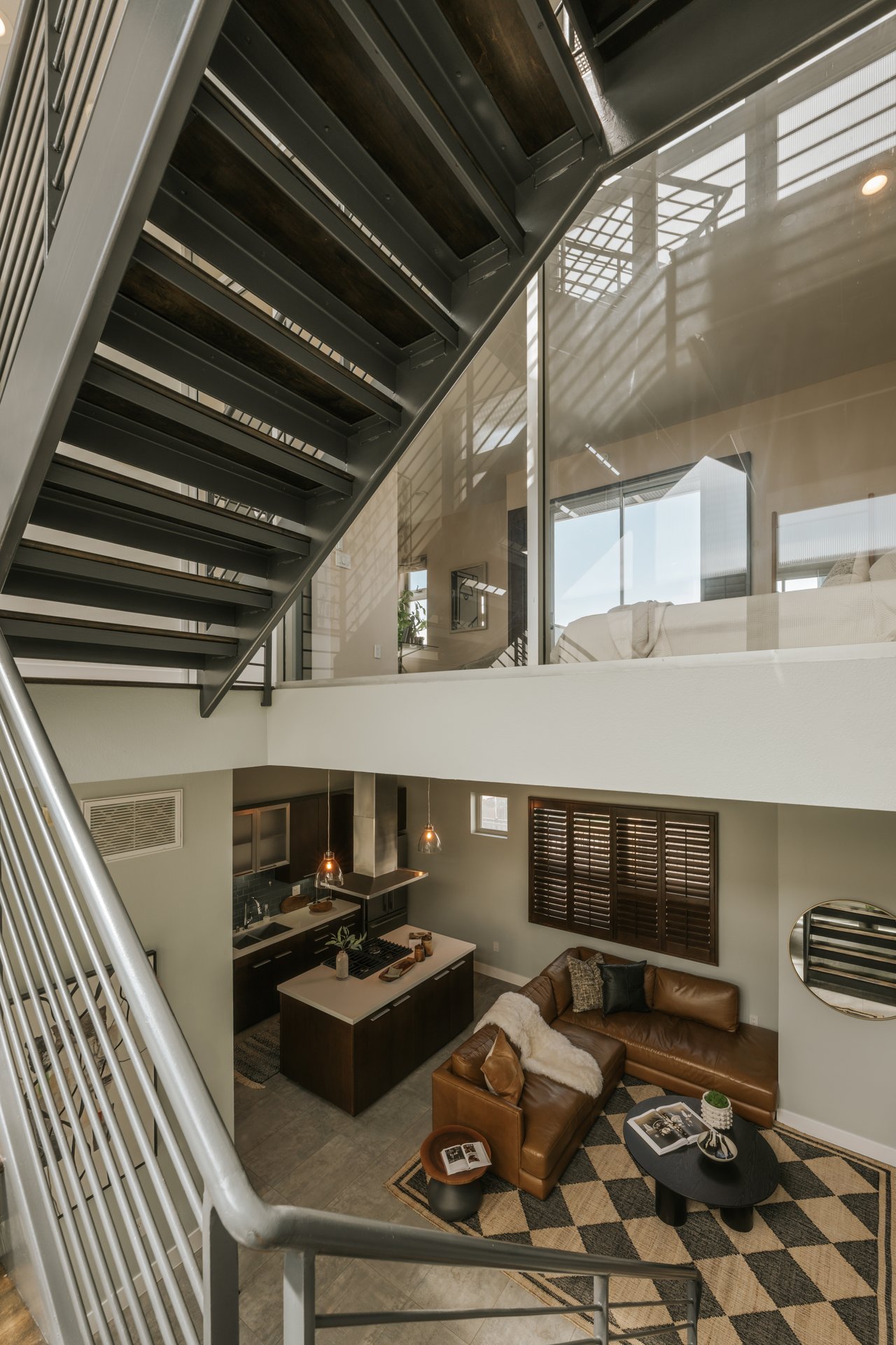 1524 11th St Unit: E