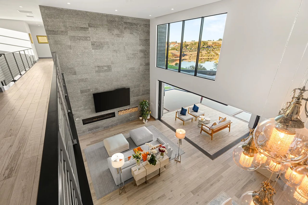 2878 Quartz Canyon Dr