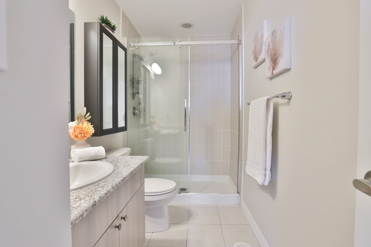 1133 Duignan Crescent, Milton