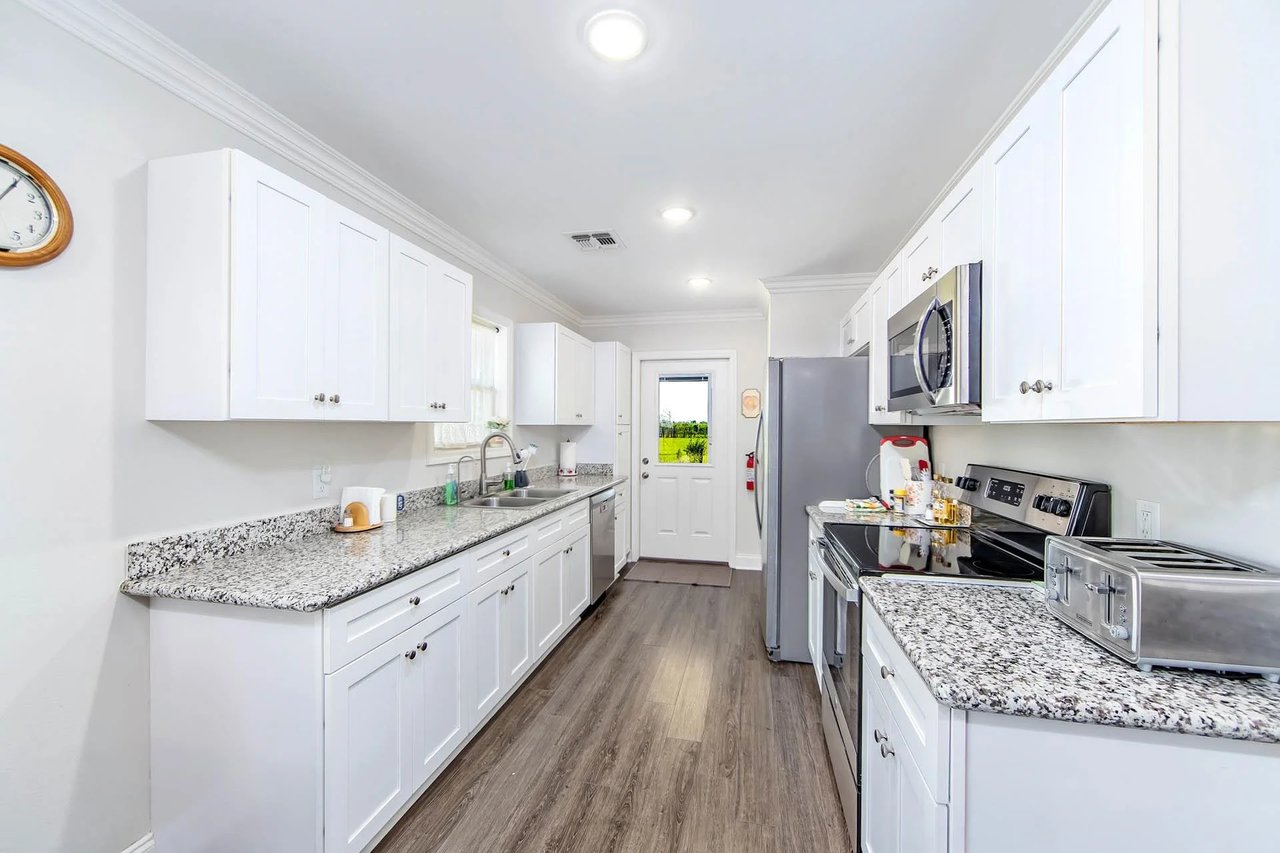 221 Darwen Dr