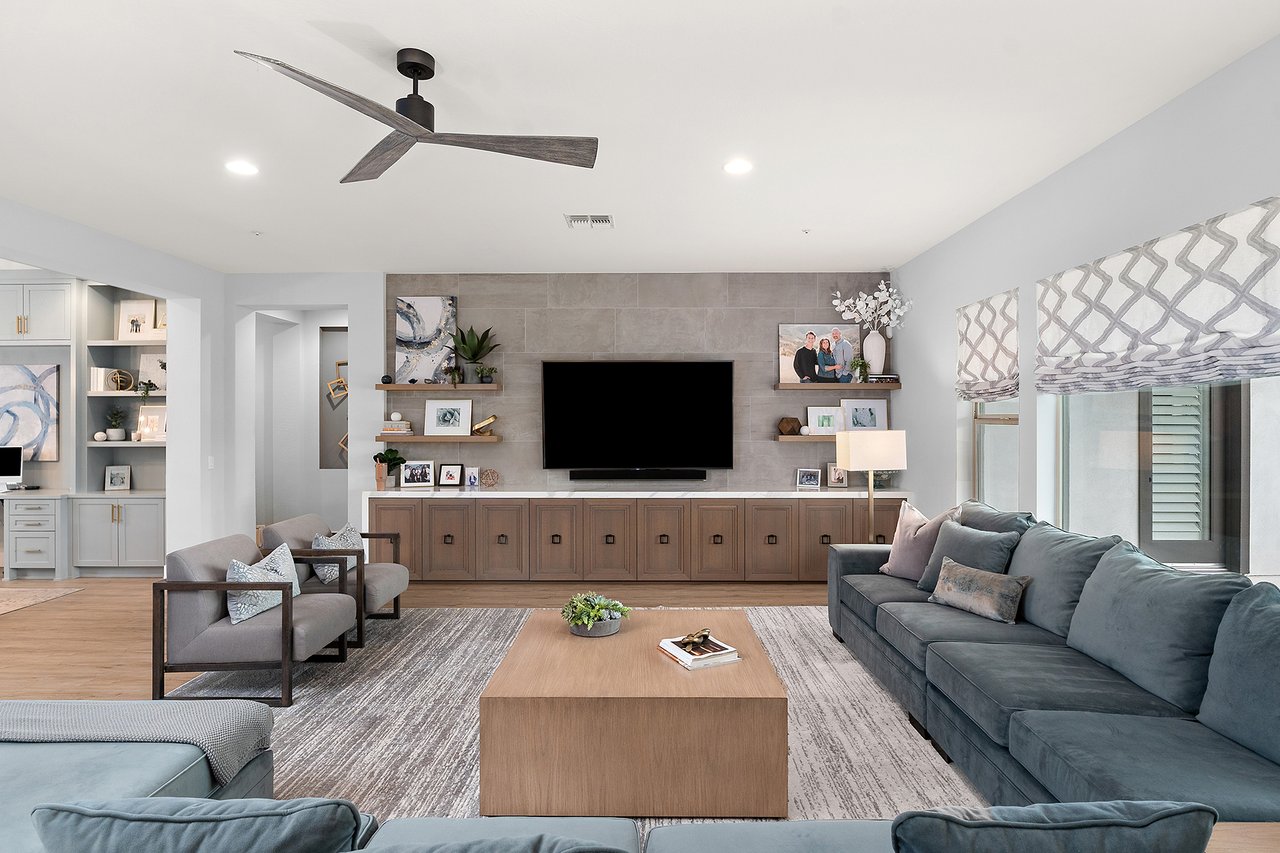 7749 W ARTEMISA Avenue